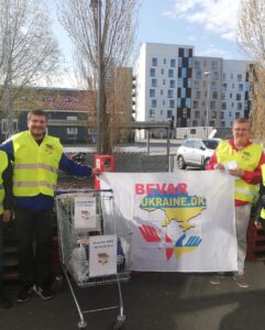 bevar samler mad til Ukraine